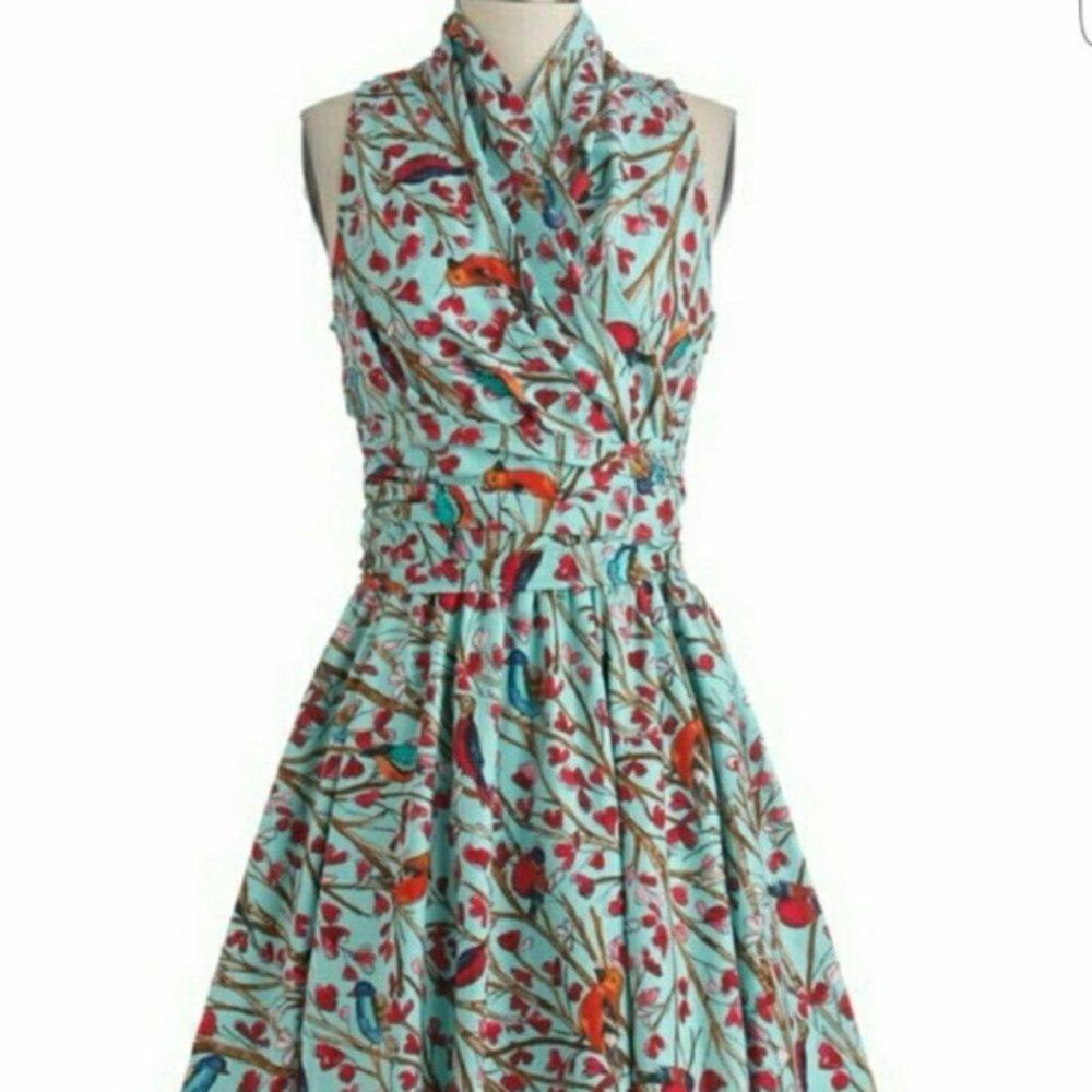 ModCloth Retrolicious Front Perch Swing Dress S mod 60s wrap blue bird print